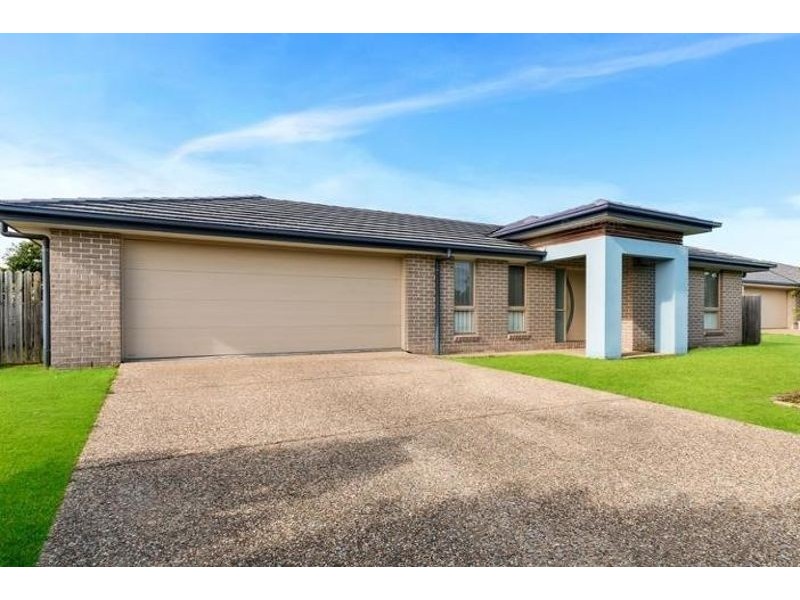 16 Eucalyptus St, Ningi QLD 4511