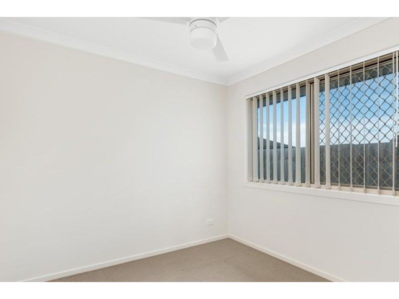 16 Eucalyptus St, Ningi QLD 4511
