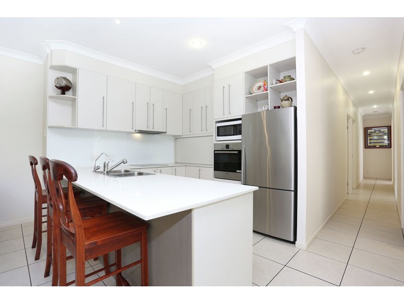 26 Marina Boulevard, Banksia Beach QLD 4507