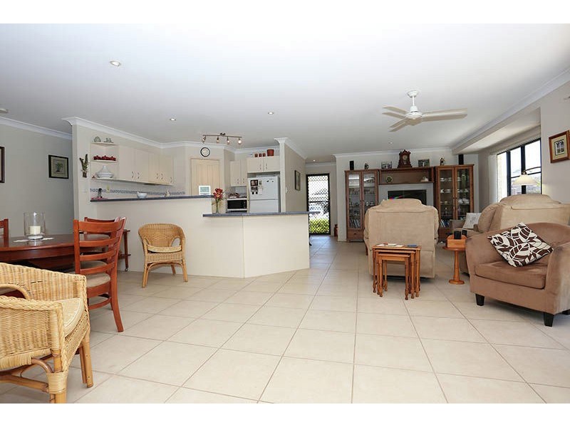 Sandstone Point QLD 4511
