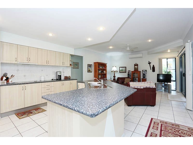 167 Endeavour Drive, Banksia Beach QLD 4507