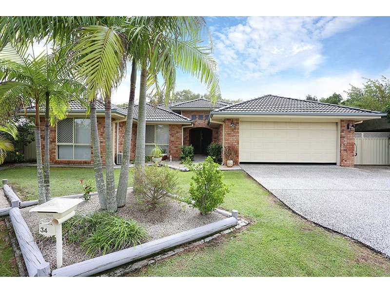 34 Gordon Crescent, Sandstone Point QLD 4511