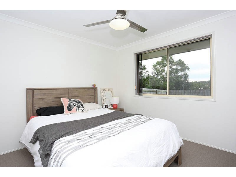 Sandstone Point QLD 4511