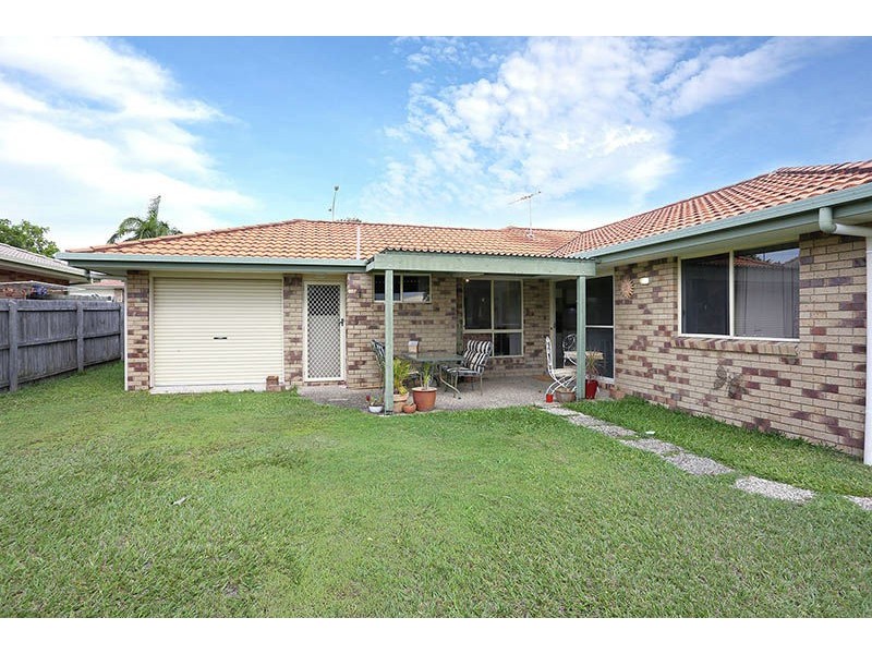 Sandstone Point QLD 4511
