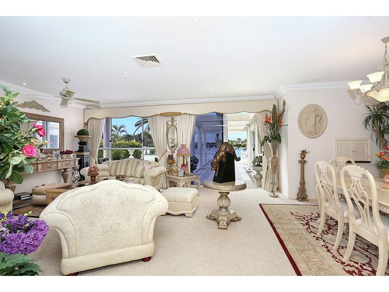 28 Island Parade, Banksia Beach QLD 4507