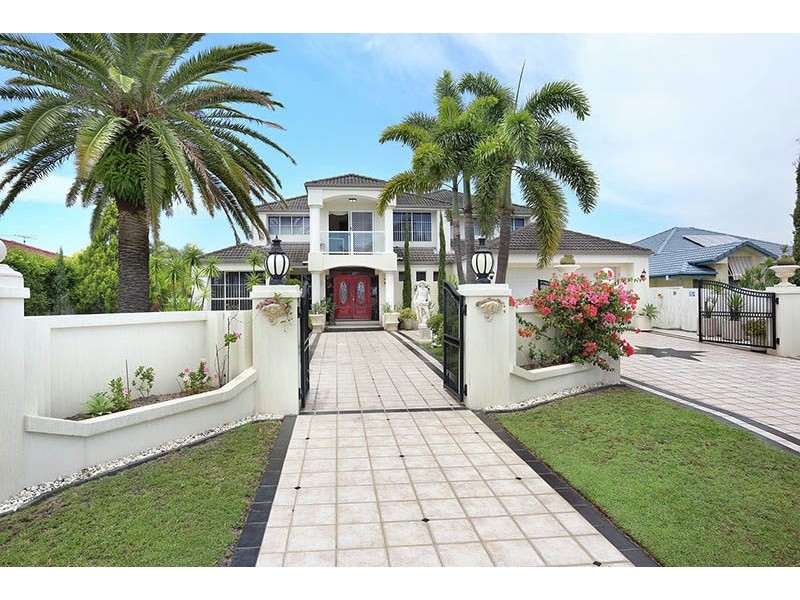 28 Island Parade, Banksia Beach QLD 4507
