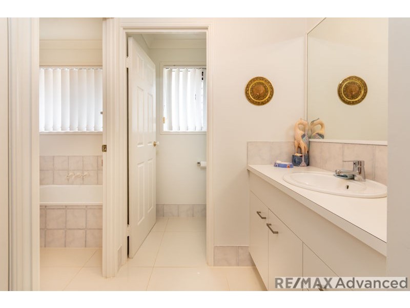 28 Hoya Crescent, Bongaree QLD 4507