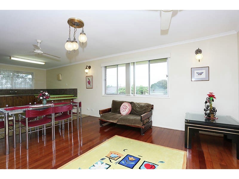 3 Gidya Avenue, Bongaree QLD 4507