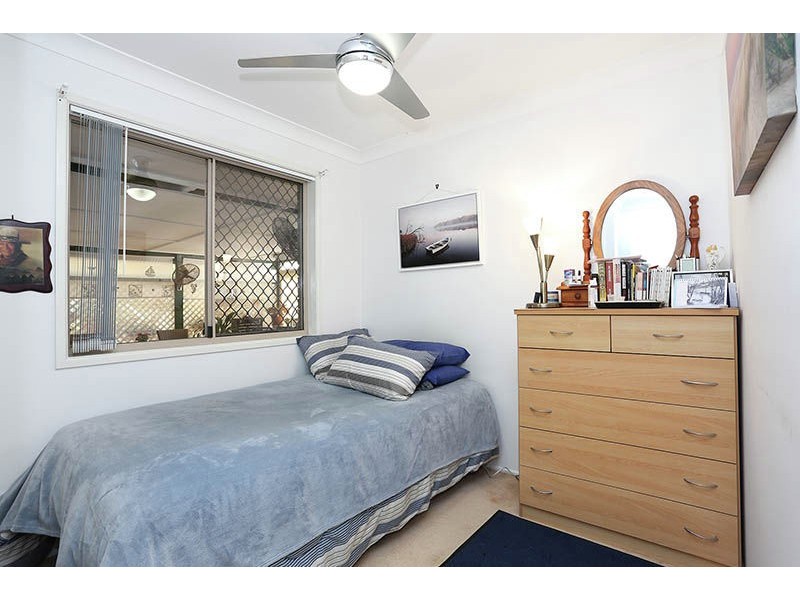 27 Pheasant Avenue, Banksia Beach QLD 4507