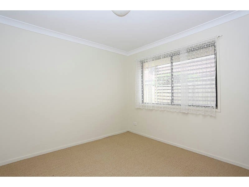 9 Seabreeze Court, Sandstone Point QLD 4511