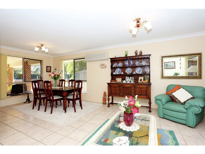 54 Voyagers Drive, Banksia Beach QLD 4507