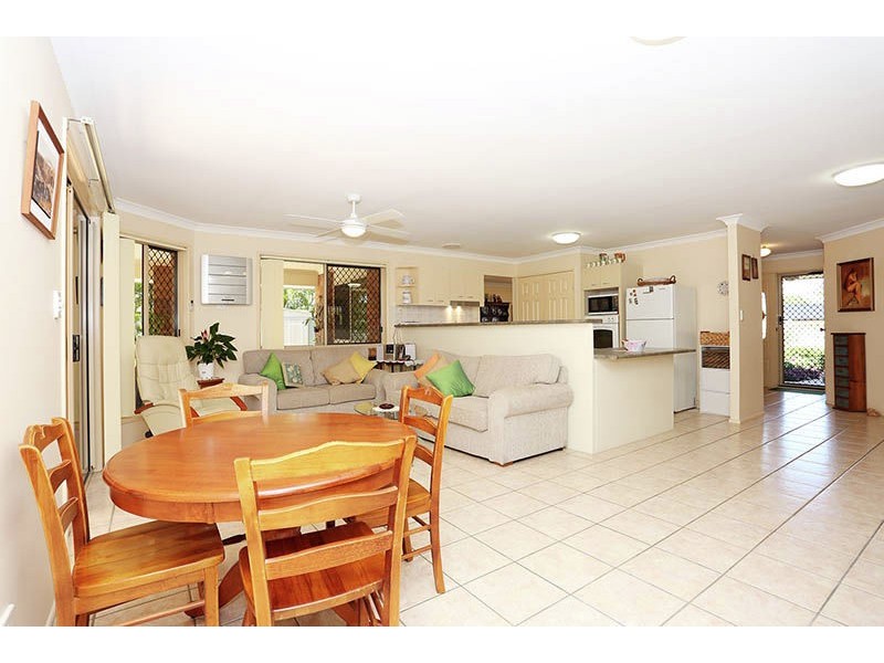 54 Voyagers Drive, Banksia Beach QLD 4507