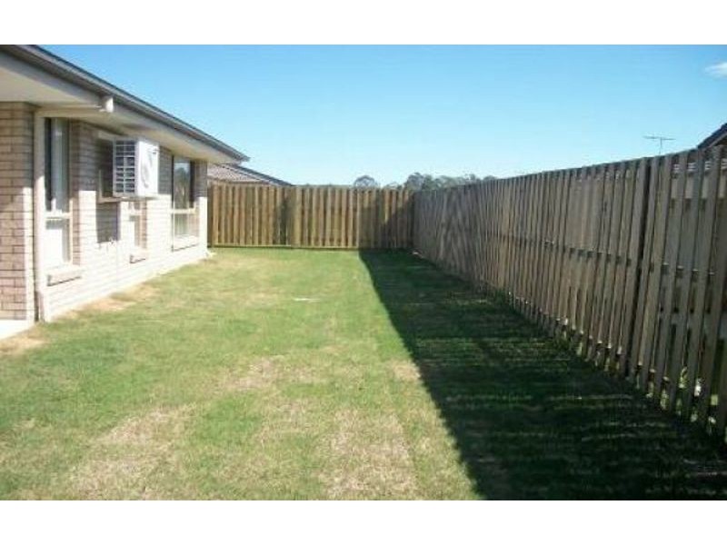 17 Peacherine Circuit, Bellmere QLD 4510