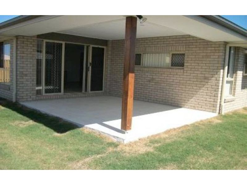 17 Peacherine Circuit, Bellmere QLD 4510