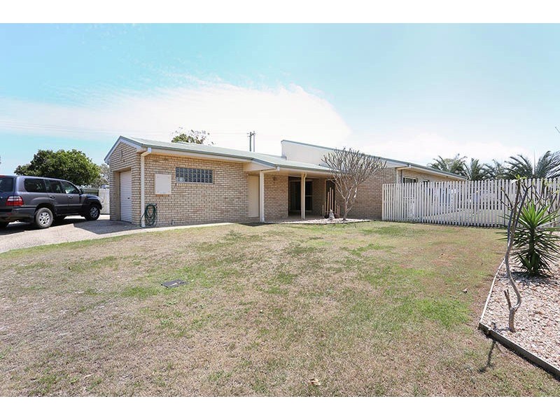 1/89 Oleander Drive, Bongaree QLD 4507