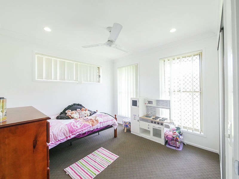 36 Peacherine Circuit, Bellmere QLD 4510