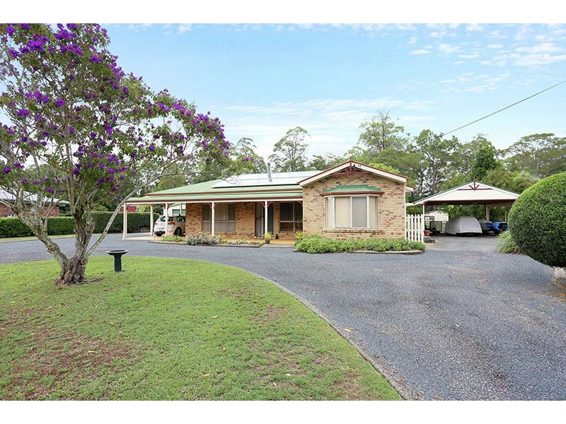 19 Triton Crt, Ningi QLD 4511