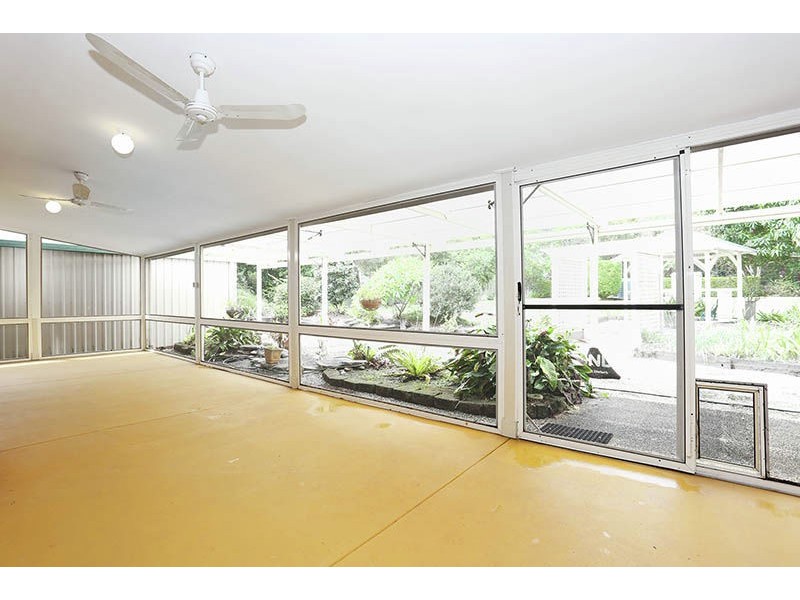 19 Triton Crt, Ningi QLD 4511