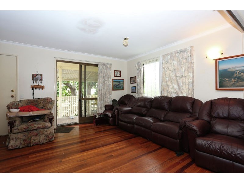 1422 Bribie Island Road, Ningi QLD 4511