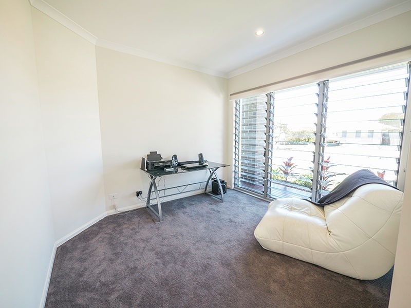 24 Treefrog Street, Ningi QLD 4511