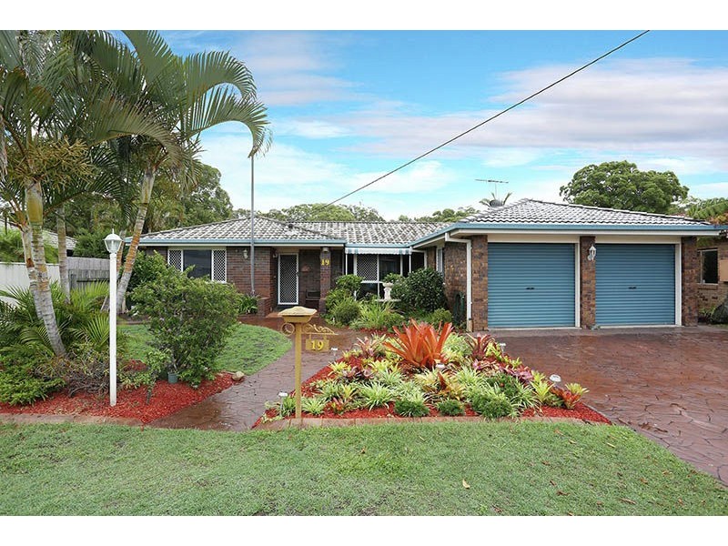 19 Eighth ave, Woorim QLD 4507