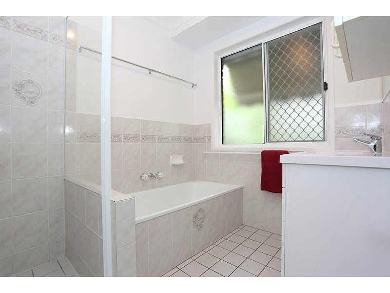 19 Eighth ave, Woorim QLD 4507