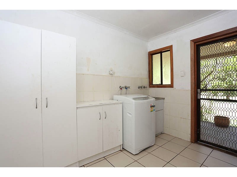 20 Sunny Court, Ningi QLD 4511