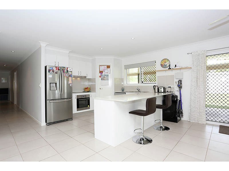 135 Peel Road, Ningi QLD 4511
