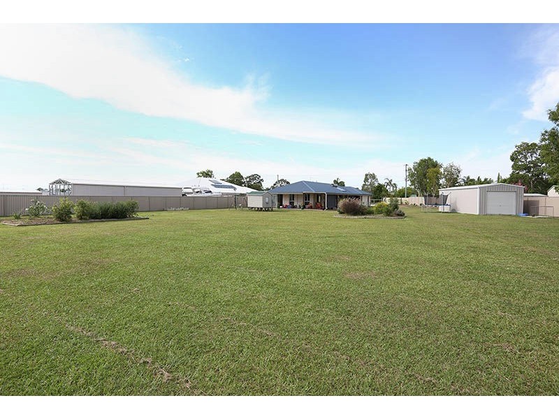 135 Peel Road, Ningi QLD 4511