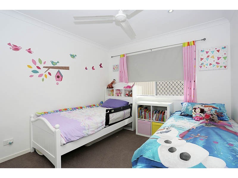 135 Peel Road, Ningi QLD 4511