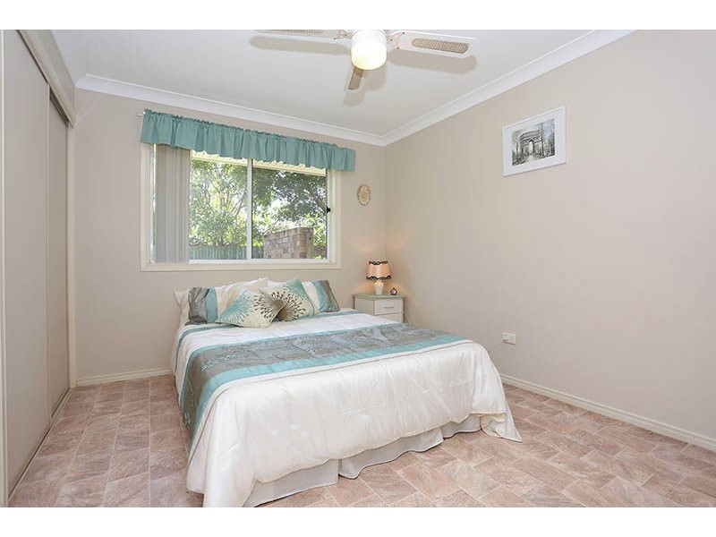 2-4 Lever Court, Ningi QLD 4511