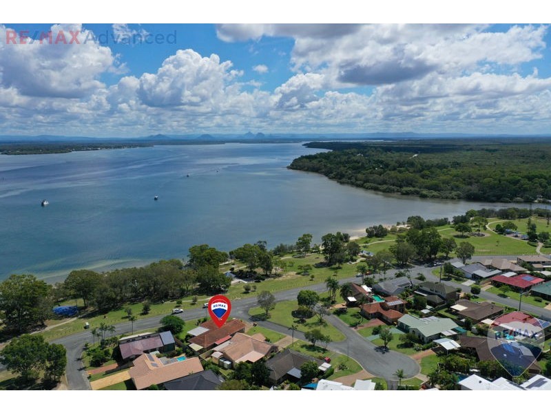 2 Elizabeth Batts Court, Banksia Beach QLD 4507