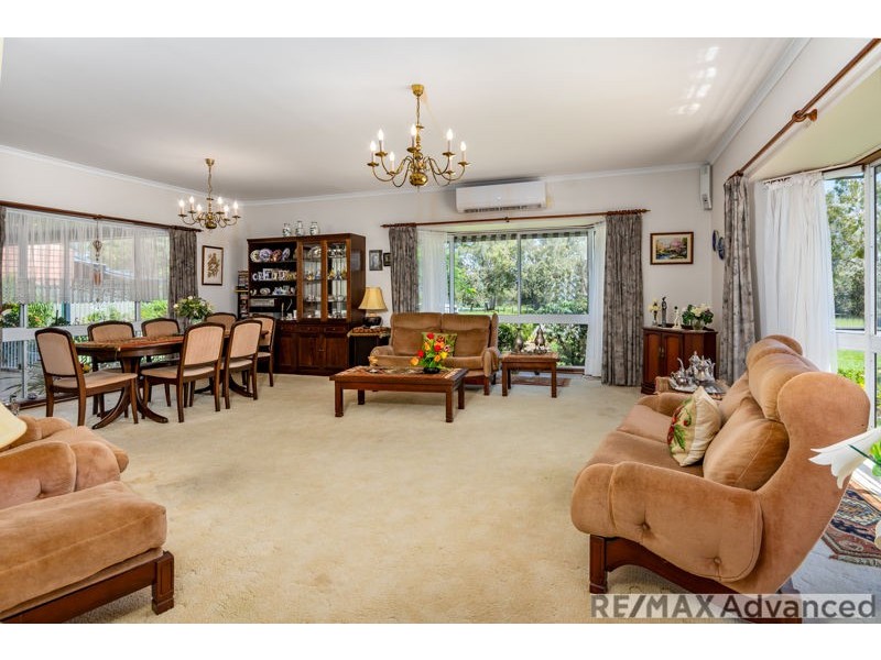 2 Elizabeth Batts Court, Banksia Beach QLD 4507