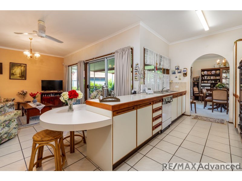 2 Elizabeth Batts Court, Banksia Beach QLD 4507