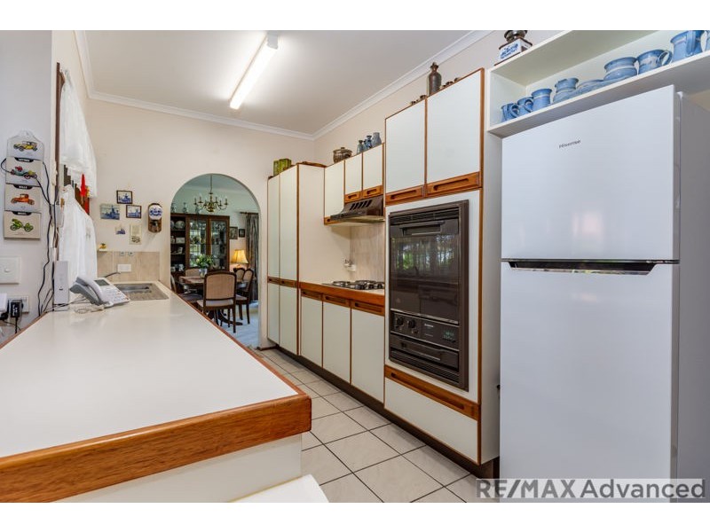 2 Elizabeth Batts Court, Banksia Beach QLD 4507