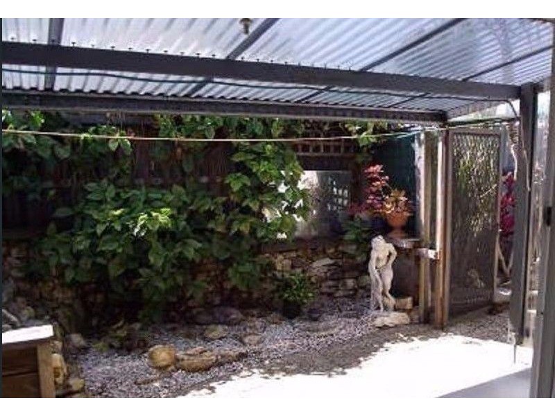 1/8 Dianthus Ave,, Banksia Beach QLD 4507