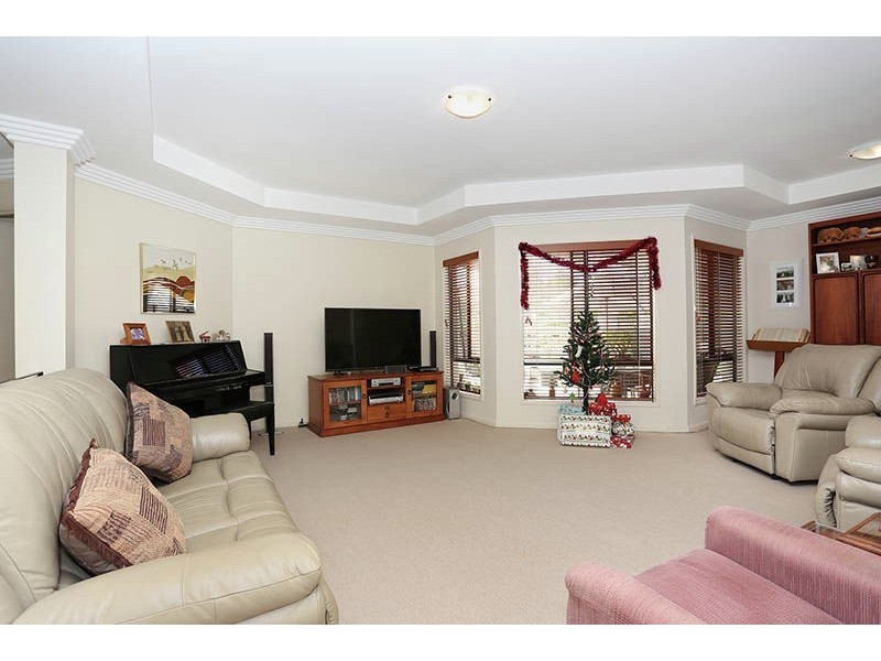 37 Wrenaus Way, Ningi QLD 4511