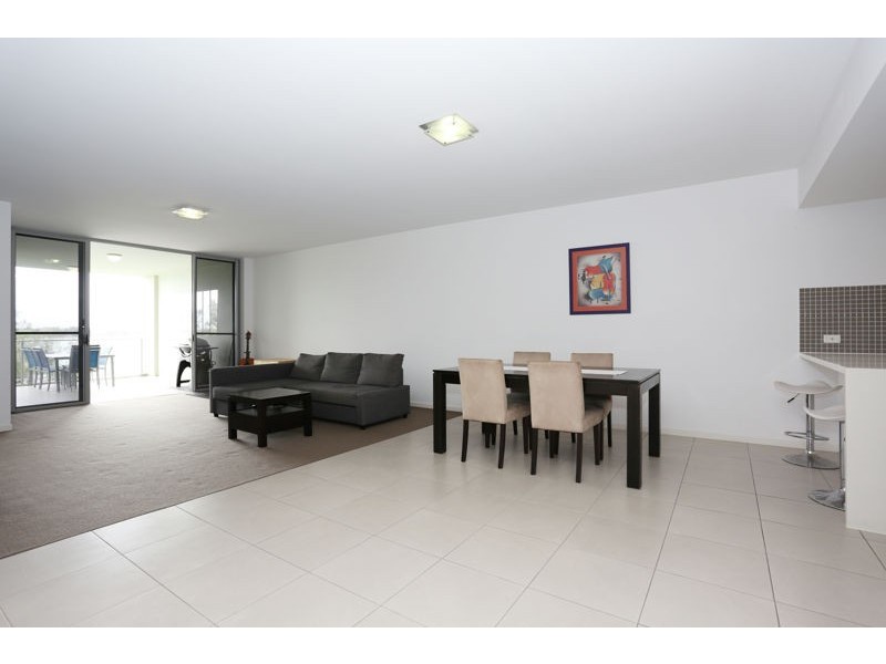 15/8A Spinnaker Drive, Sandstone Point QLD 4511
