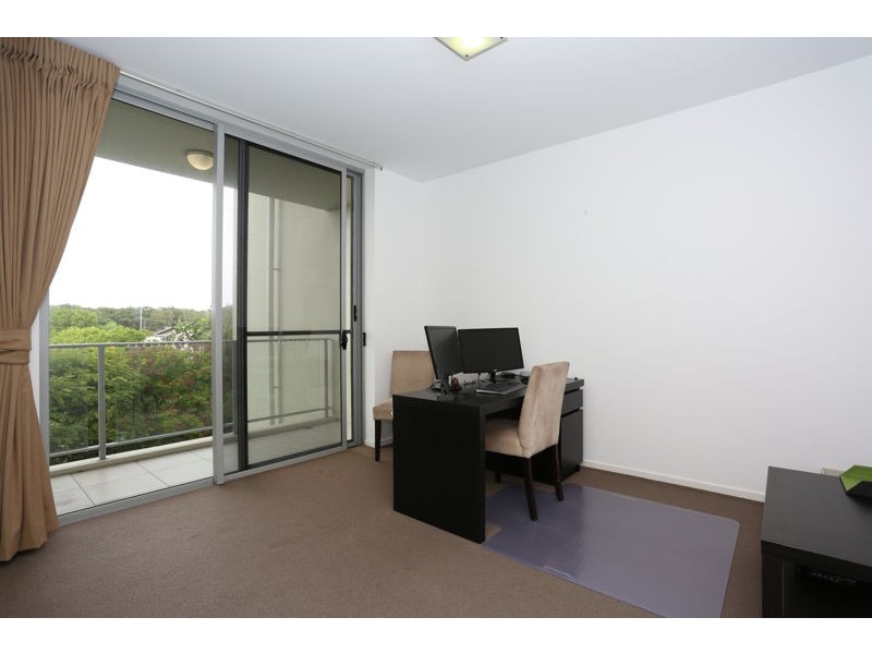 15/8A Spinnaker Drive, Sandstone Point QLD 4511
