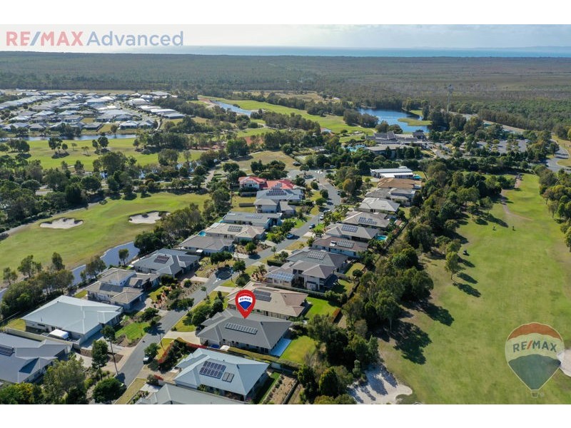 19 Vanillalily Cl, Banksia Beach QLD 4507