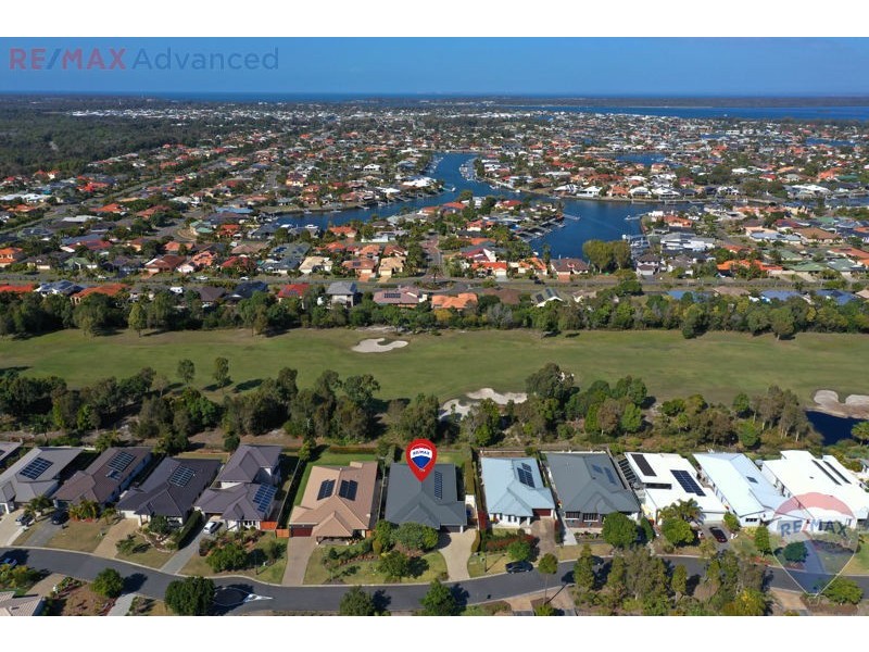 19 Vanillalily Cl, Banksia Beach QLD 4507
