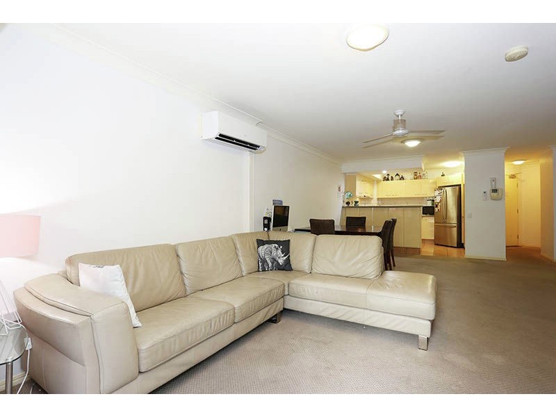 4/5 Links Court, Woorim QLD 4507