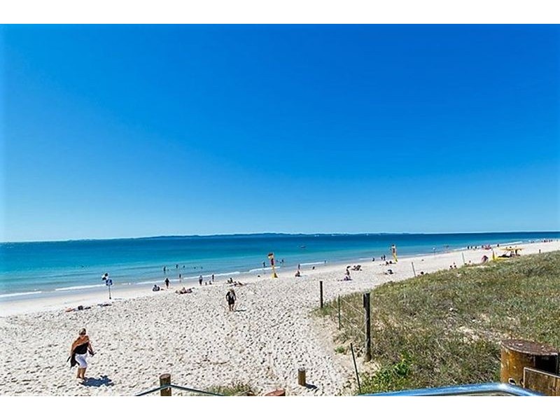 33 Voyagers Drive, Banksia Beach QLD 4507