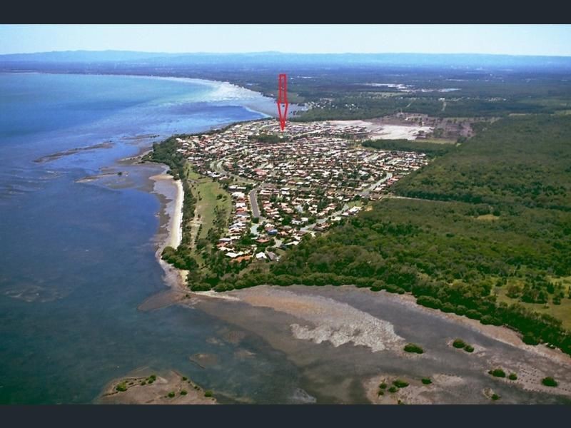 13 Queenscliff Crt, Sandstone Point QLD 4511