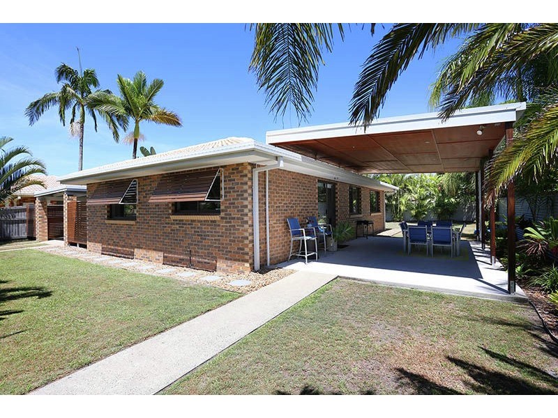 32 Hawaii Crescent, Banksia Beach QLD 4507