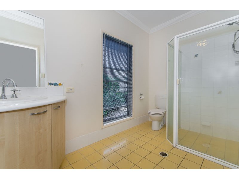 110 Kangaroo Avenue, Bongaree QLD 4507