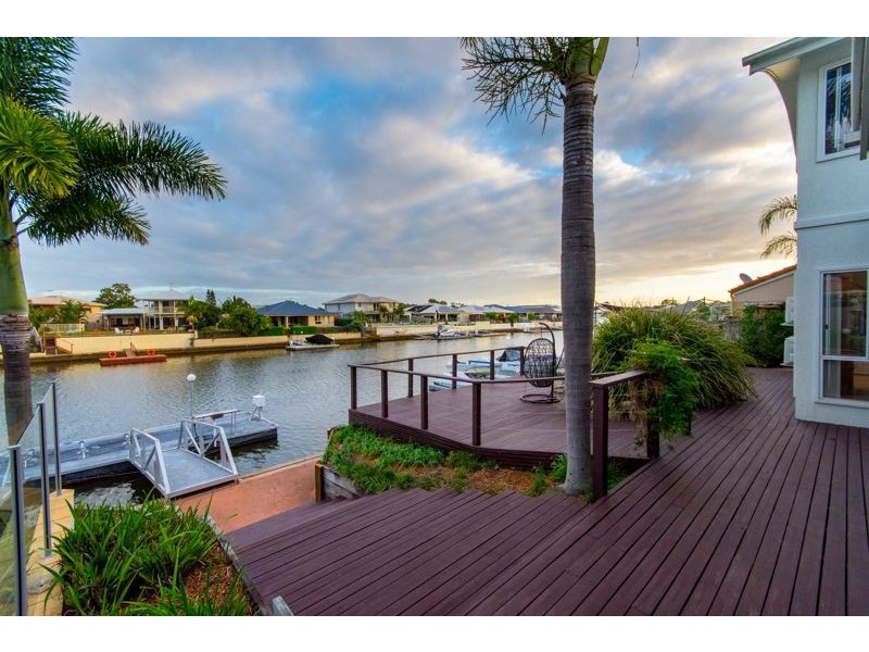 110 Kangaroo Avenue, Bongaree QLD 4507