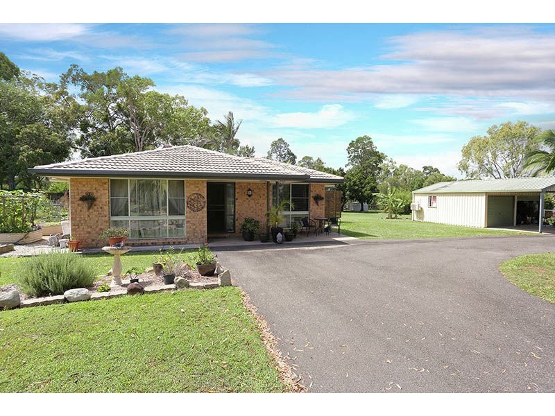 9 Relesah Drive, Ningi QLD 4511