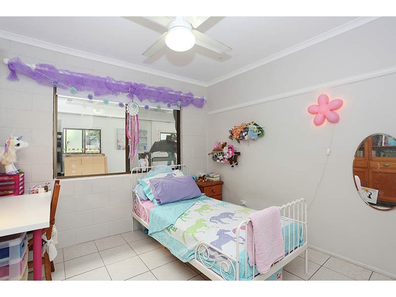 27 Charlotte Avenue, Bongaree QLD 4507