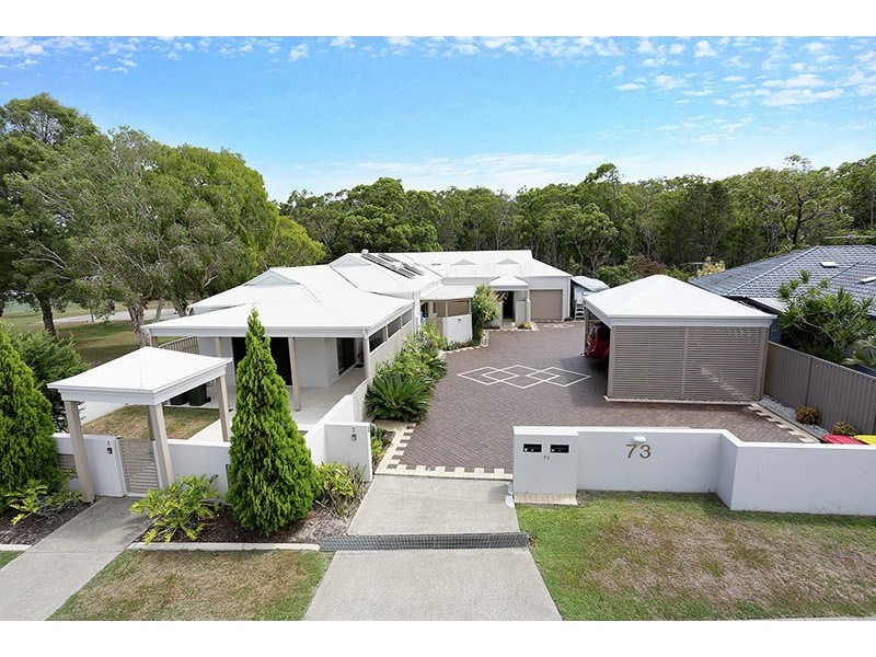 73 Lachlan Crescent, Sandstone Point QLD 4511